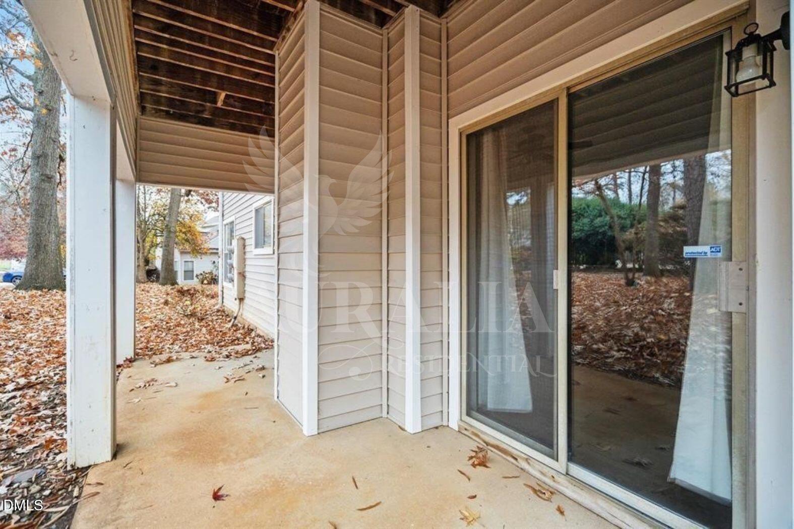 6121 Sunpointe Drive, Unit 103 Raleigh, NC 27606 - Photo 11 of 16 11