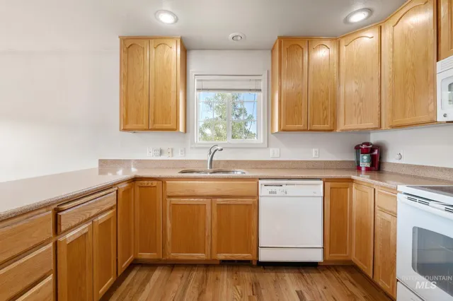 $369,900 | 824 15th Avenue, Lewiston, ID 83501