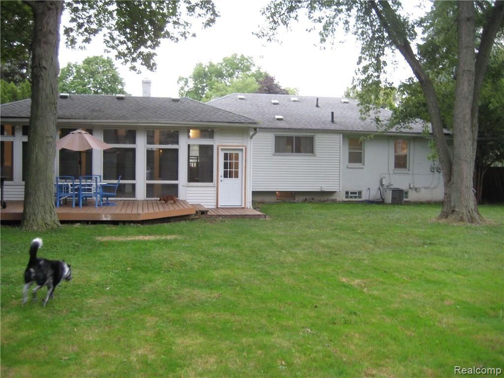 1749 East Maple Road Birmingham, MI 48009 - Photo 16 of 19