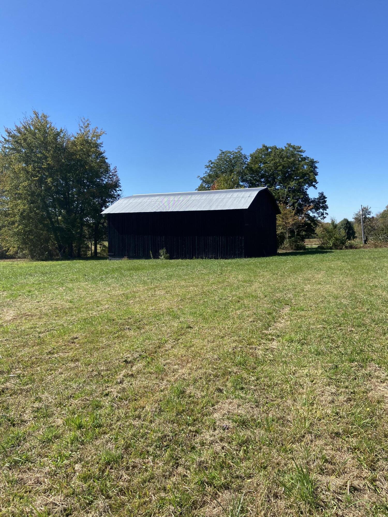 6157 East Laurel Road London, KY 40741 - Photo 4 of 13 IMG_4226