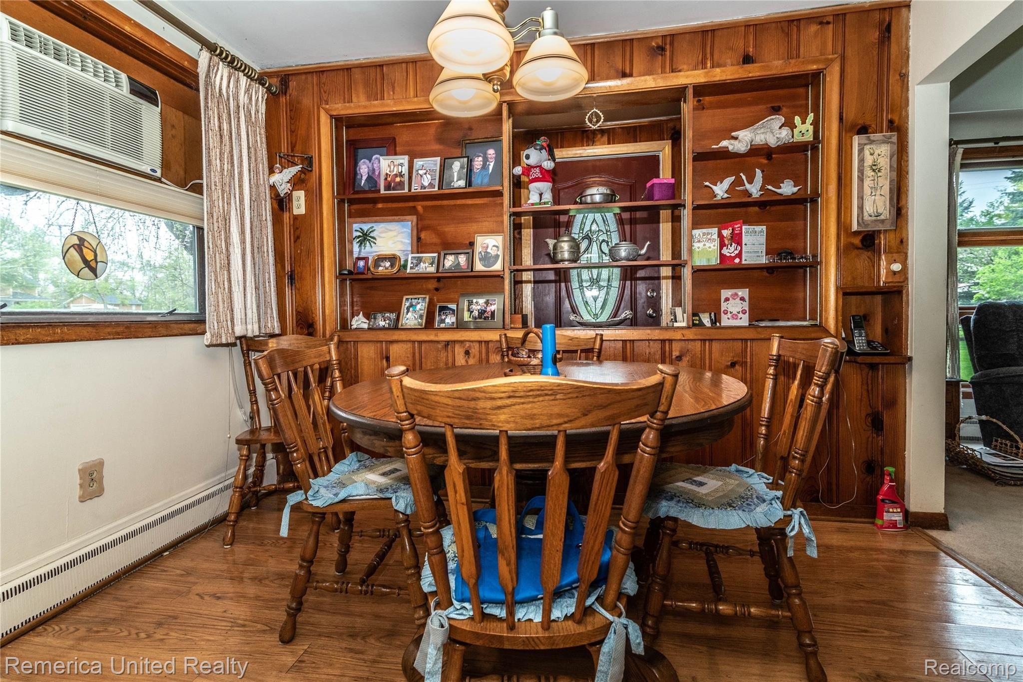 44135 West 11 Mile Road Novi, MI 48375 - Photo 5 of 12 Dining Room.jpg