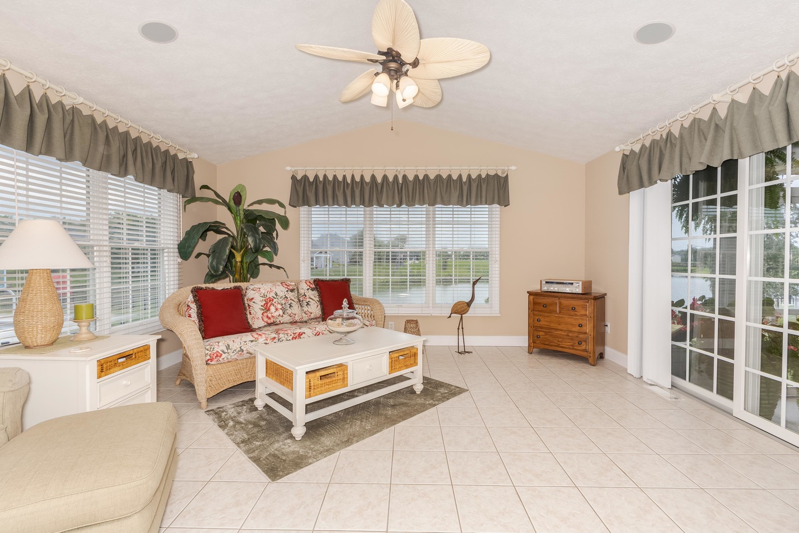 3107 Sable Oaks Road Bloomington, IL 61704 - Photo 18 of 58 Gallery Image 18