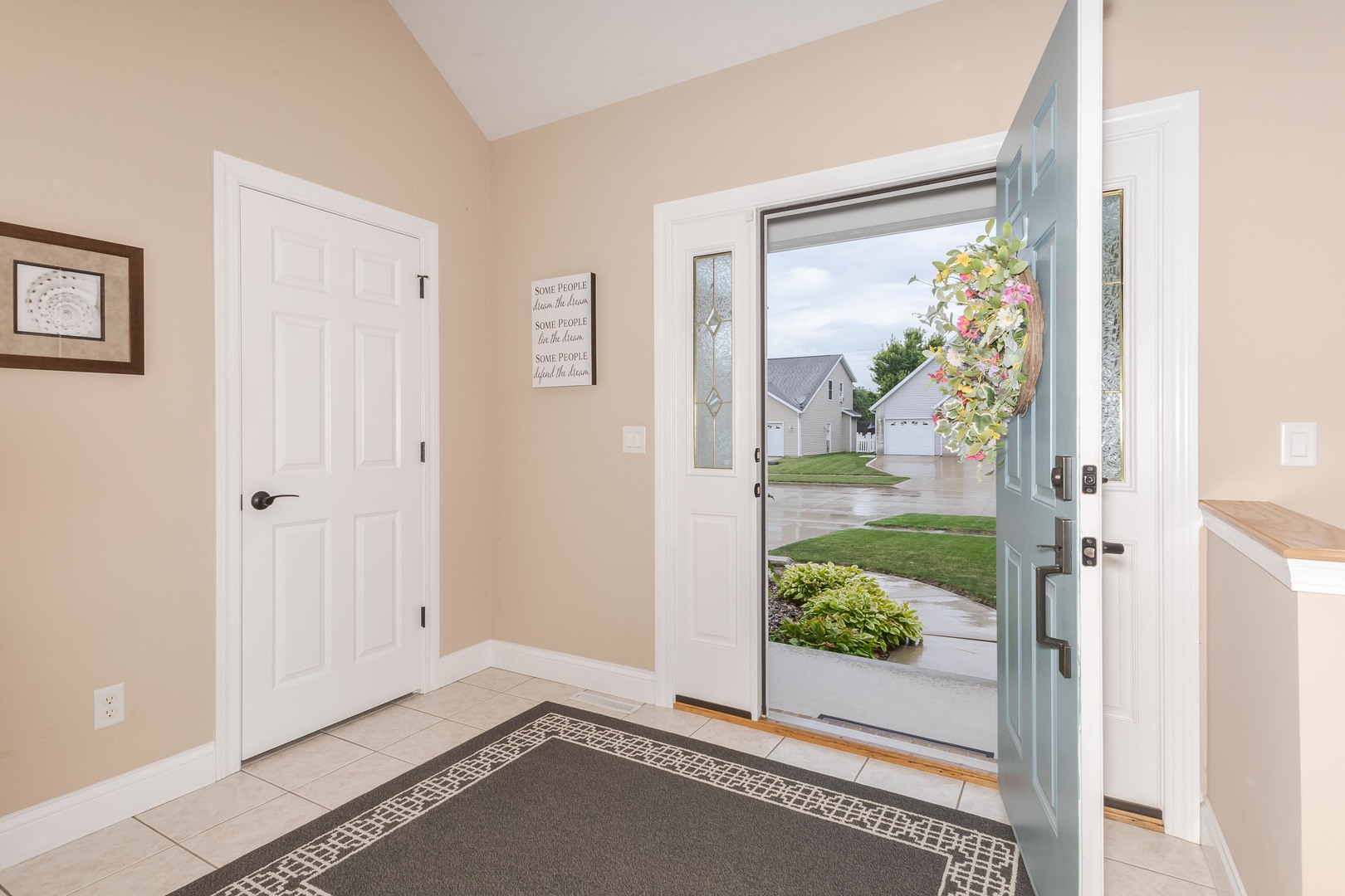 3107 Sable Oaks Road Bloomington, IL 61704 - Photo 5 of 58 Gallery Image 5