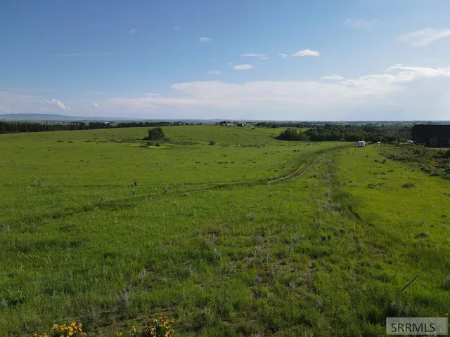 $219,000 | 1560 East Rim Loop, Ashton, ID 83420