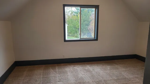 $185,000 | 221 Bridge Street, Le Sueur, MN 56058