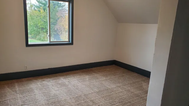 $185,000 | 221 Bridge Street, Le Sueur, MN 56058