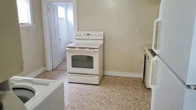 $185,000 | 221 Bridge Street, Le Sueur, MN 56058