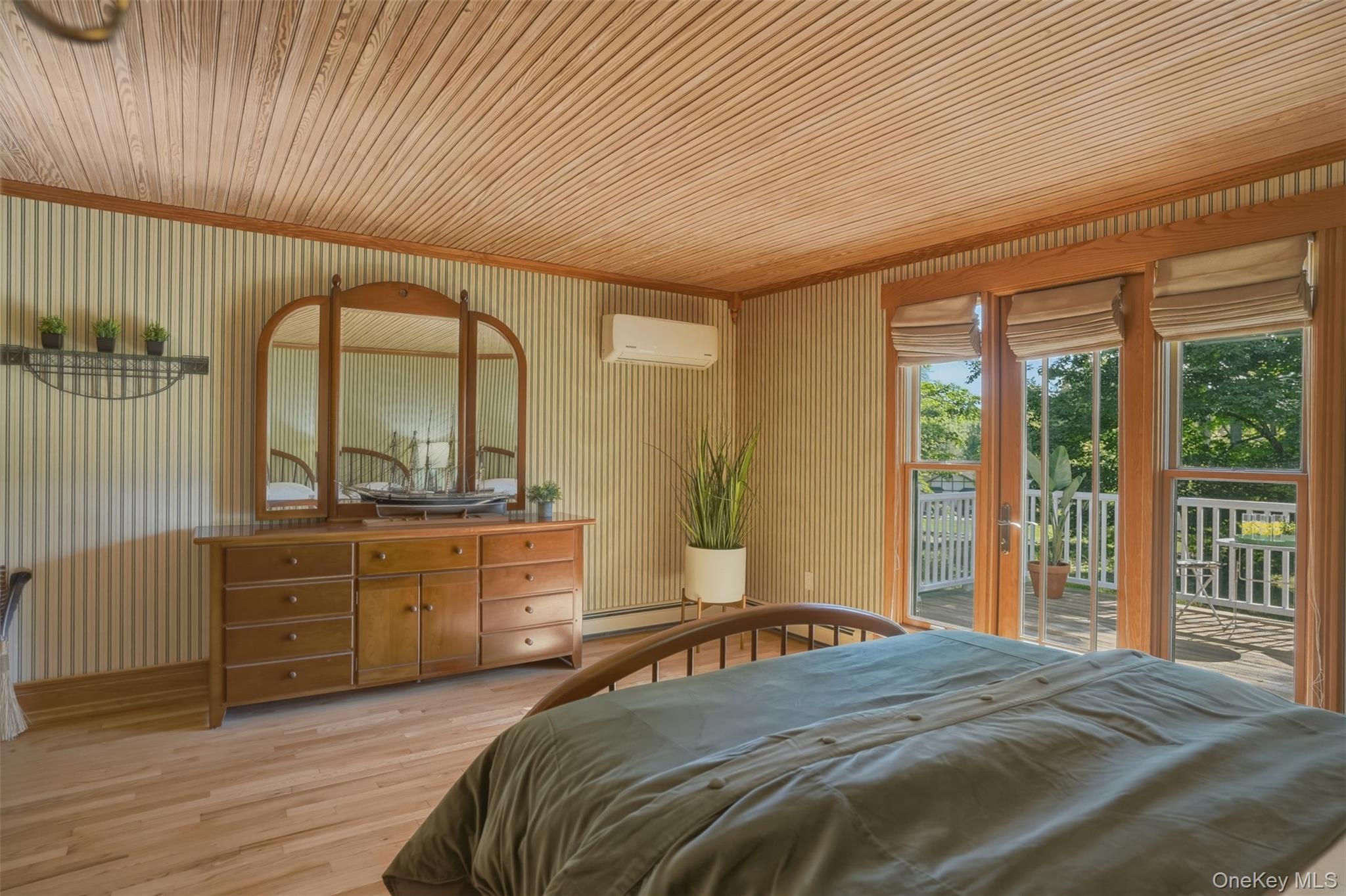 97 Walling Road Warwick, NY 10990 - Photo 23 of 43 Bedroom 3 featuring view from bedside.