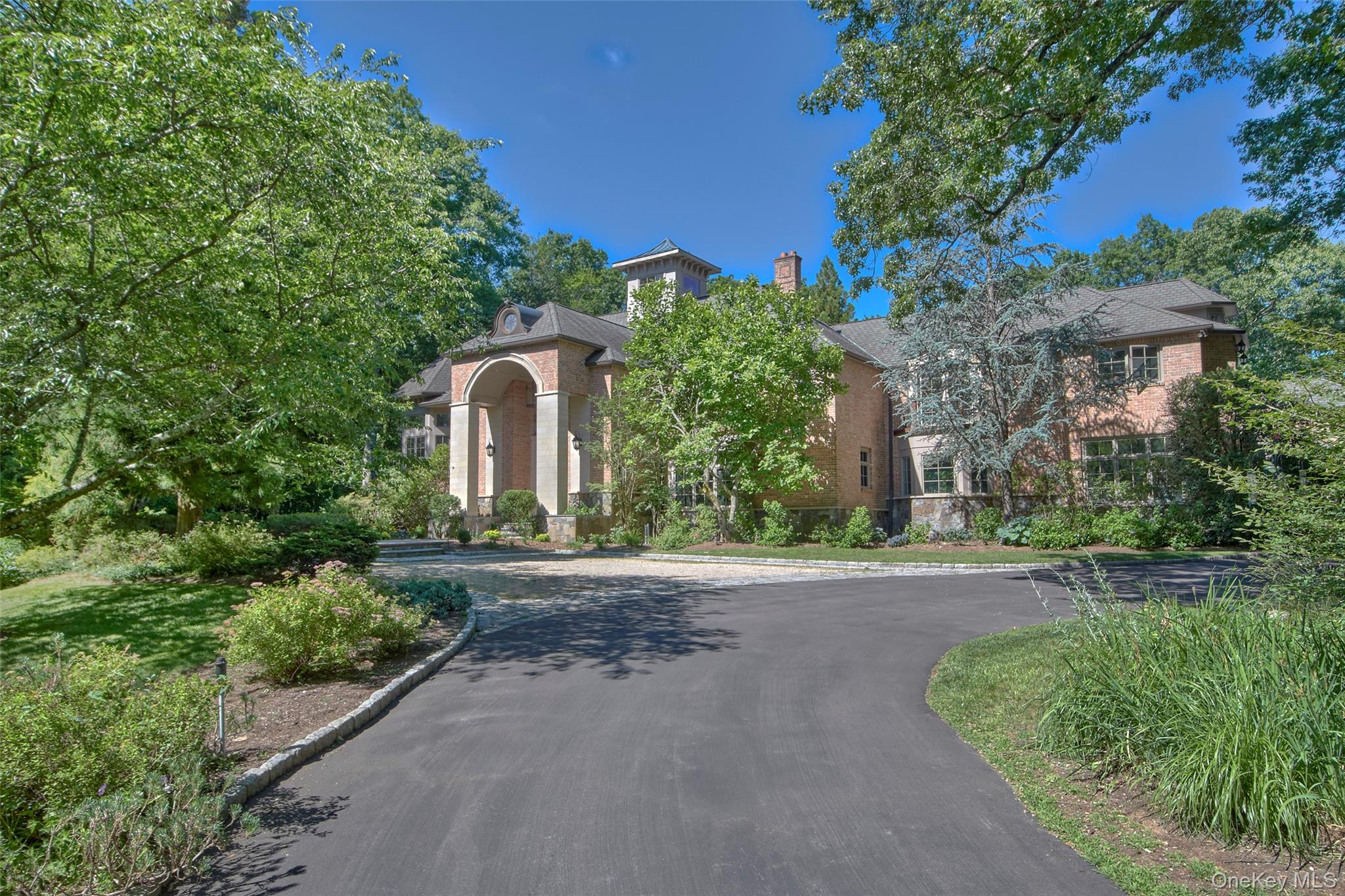 301 Whippoorwill Road Chappaqua, NY 10514 - Photo 4 of 19