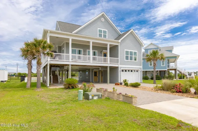 $799,000 | 139 Sound Point Drive, Harkers Island, NC 28531