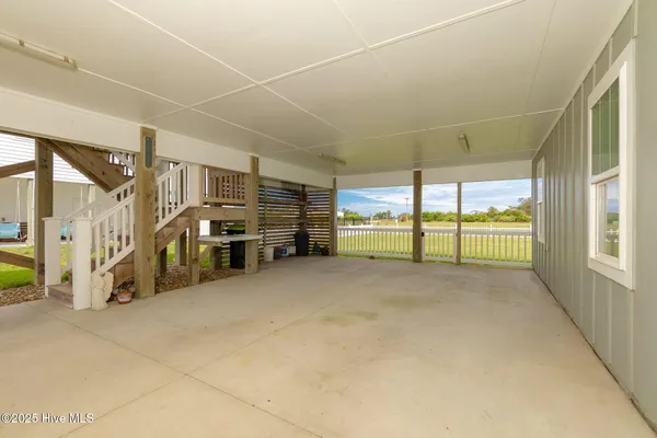 $799,000 | 139 Sound Point Drive, Harkers Island, NC 28531