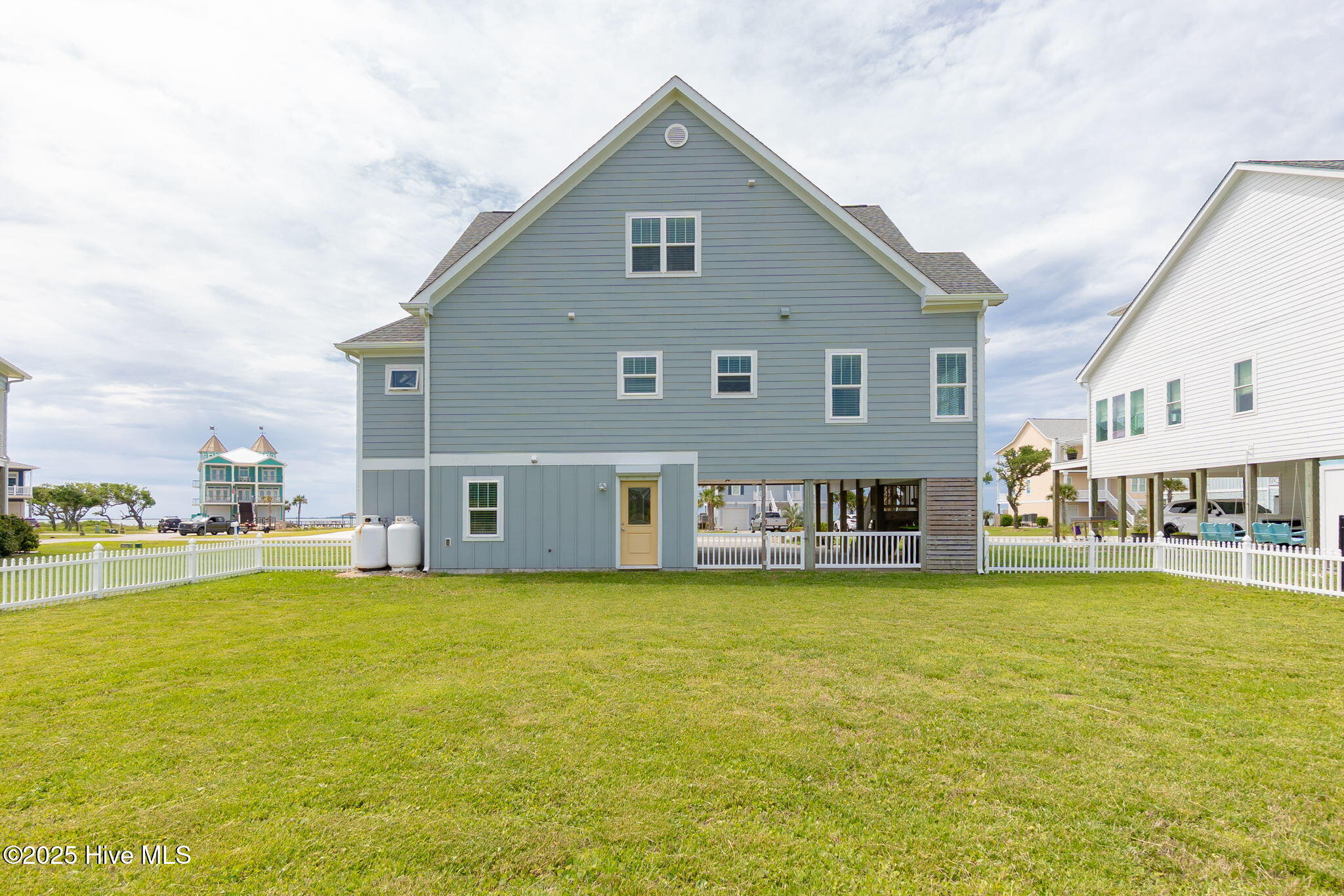 139 Sound Point Drive Harkers Island, NC 28531 - Photo 45 of 70 Back