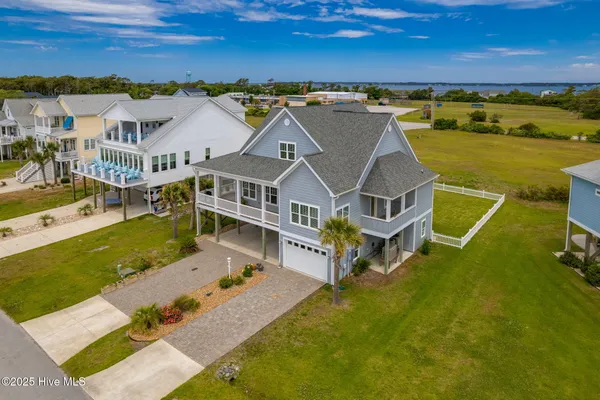 $799,000 | 139 Sound Point Drive, Harkers Island, NC 28531