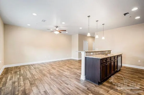 $2,200 | 3501 Mossy Oak Villas Circle, Pensacola, FL 32514