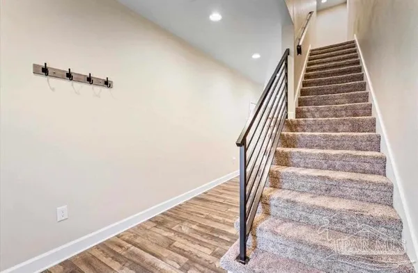 $2,200 | 3501 Mossy Oak Villas Circle, Pensacola, FL 32514