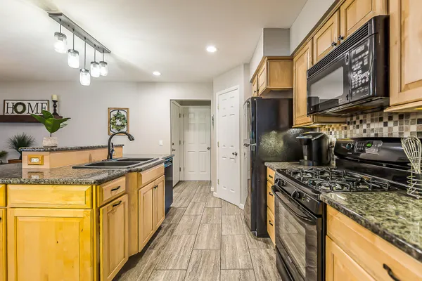 $409,900 | 15507 Williams Street, Livonia, MI 48154