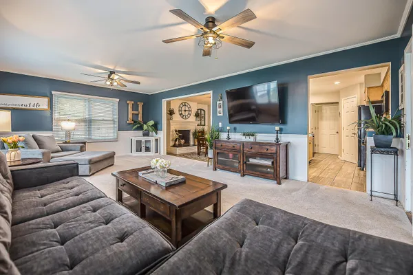 $409,900 | 15507 Williams Street, Livonia, MI 48154