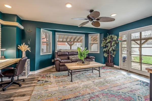 $409,900 | 15507 Williams Street, Livonia, MI 48154