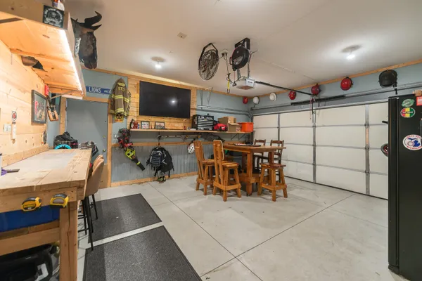 $409,900 | 15507 Williams Street, Livonia, MI 48154