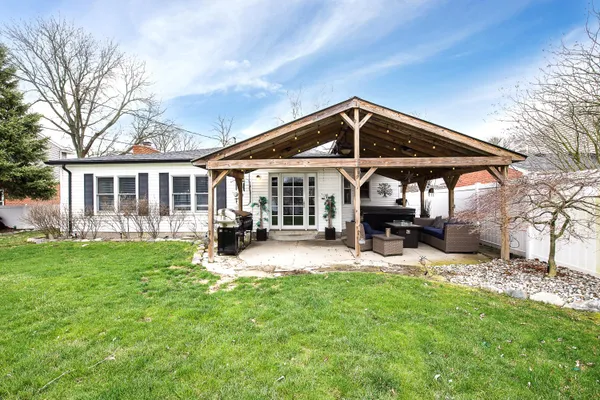 $409,900 | 15507 Williams Street, Livonia, MI 48154