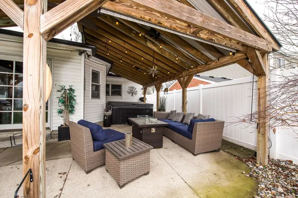 $409,900 | 15507 Williams Street, Livonia, MI 48154