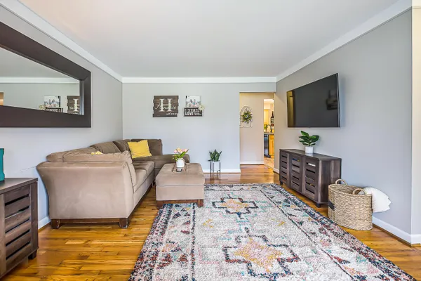 $409,900 | 15507 Williams Street, Livonia, MI 48154