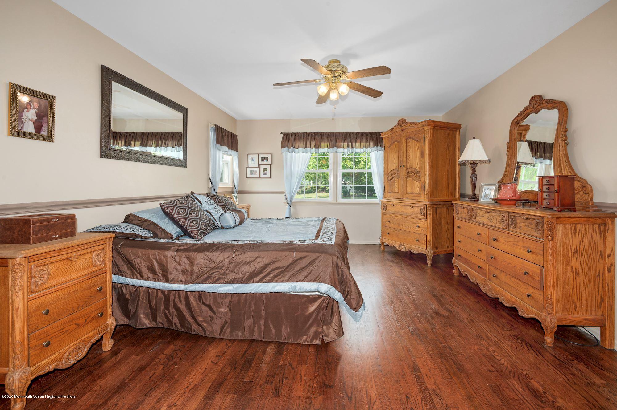 7 Lancelot Road Manalapan, NJ 07726 - Photo 15 of 31 Master Bedroom
