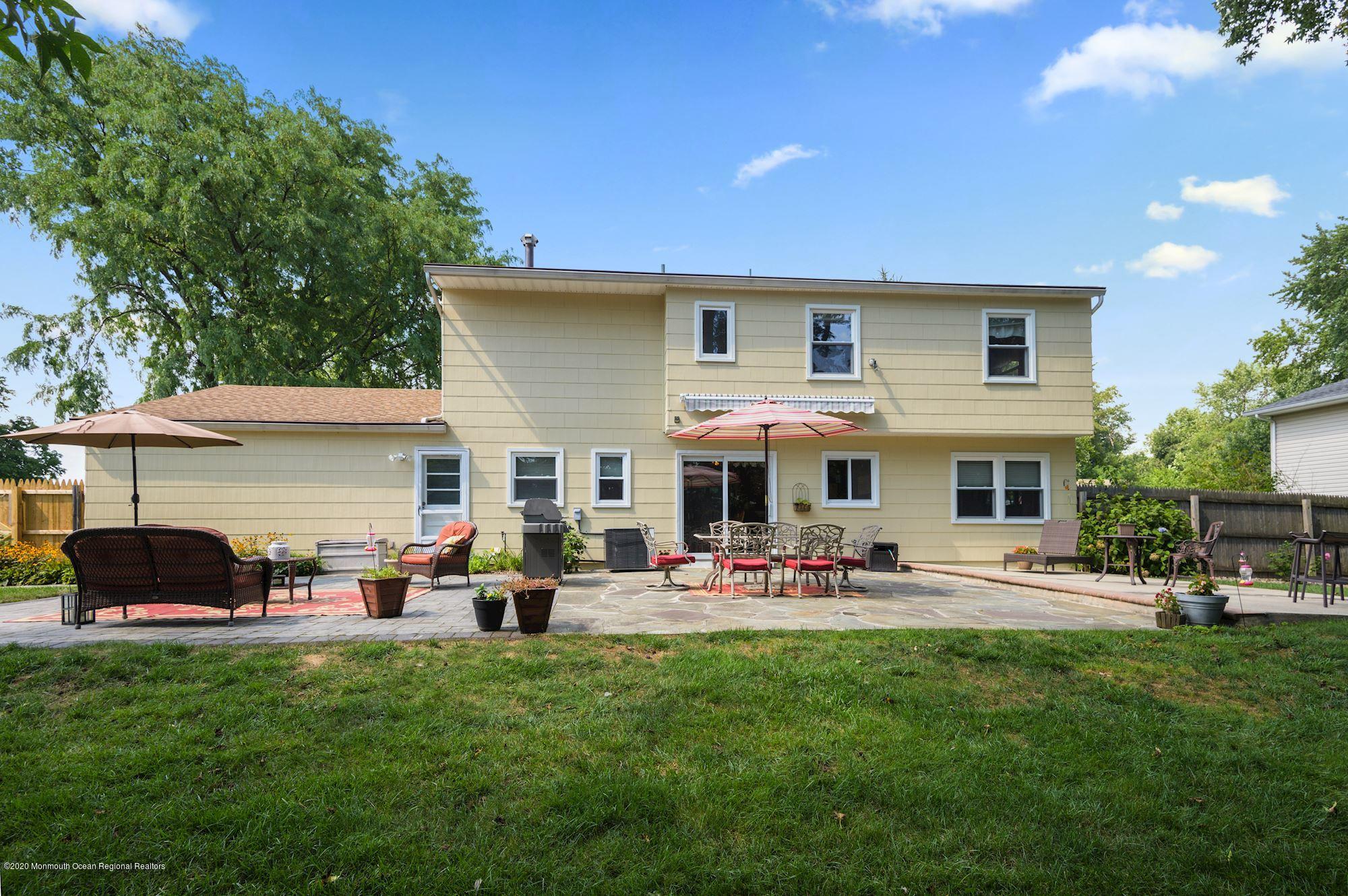 7 Lancelot Road Manalapan, NJ 07726 - Photo 23 of 31 Rear Elevation