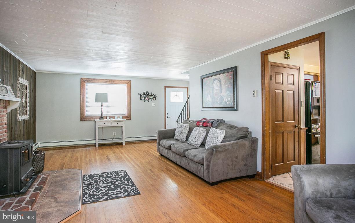 4195 Campbell Road Pennsburg, PA 18073 - Photo 11 of 46 Gallery Image 11