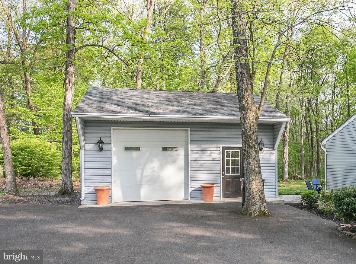 4195 Campbell Road Pennsburg, PA 18073 - Photo 34 of 46 Gallery Image 34