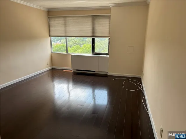 $160,000 | 6 Horizon Road, Unit 604, Fort Lee, NJ 07024