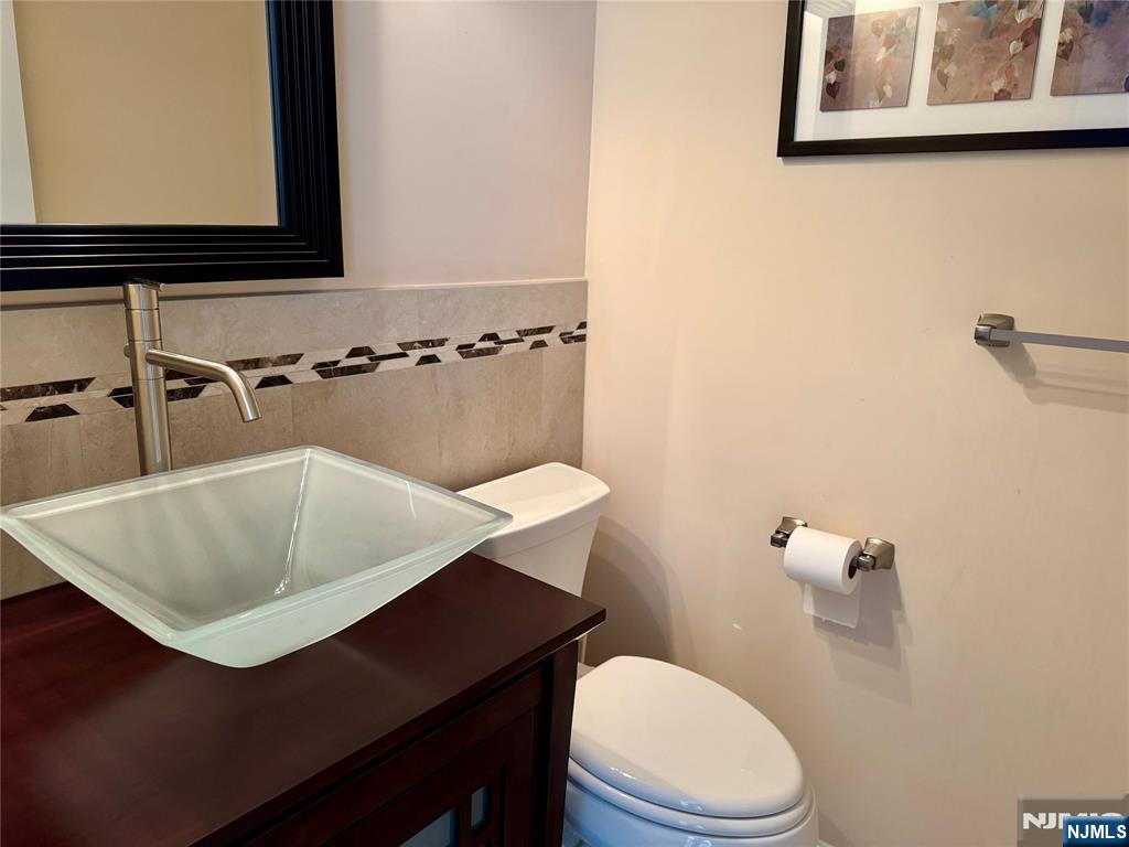 6 Horizon Road, Unit 604 Fort Lee, NJ 07024 - Photo 22 of 36