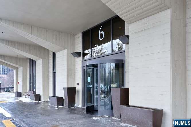 6 Horizon Road, Unit 604 Fort Lee, NJ 07024 - Photo 29 of 36