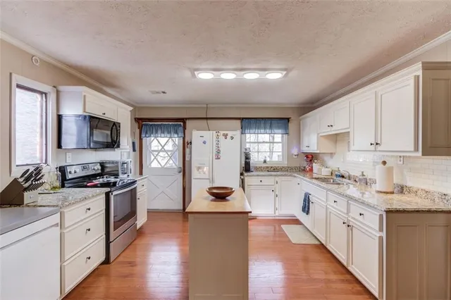 $2,200,000 | 4404 Tanners Mill Road, Braselton, GA 30517