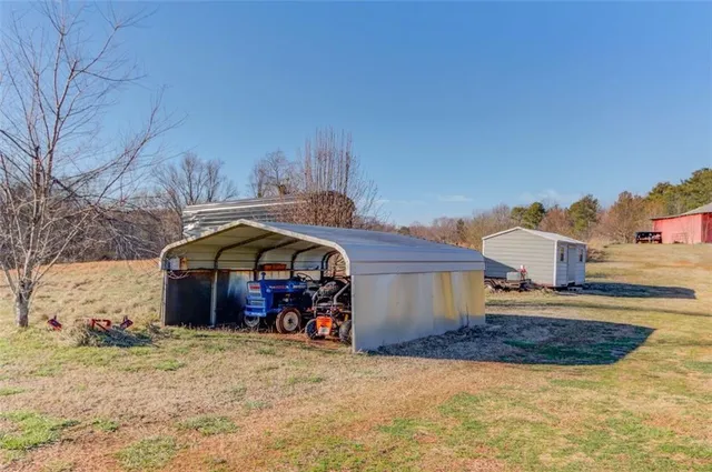 $2,200,000 | 4404 Tanners Mill Road, Braselton, GA 30517