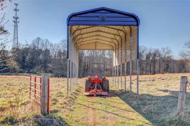 $2,200,000 | 4404 Tanners Mill Road, Braselton, GA 30517