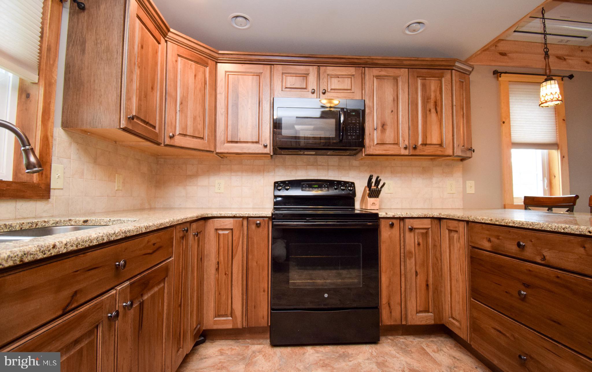 1503 Valley Road Tamaqua, PA 18252 - Photo 18 of 36 Gallery Image 18