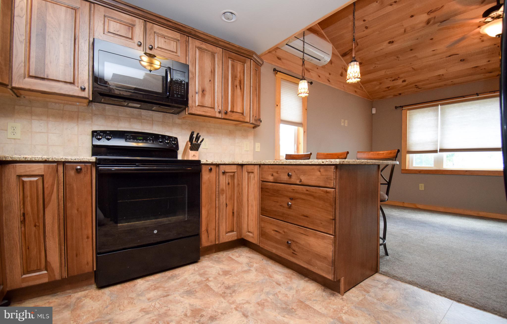 1503 Valley Road Tamaqua, PA 18252 - Photo 20 of 36 Gallery Image 20