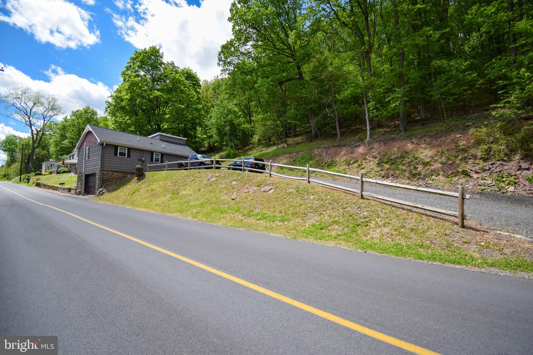 1503 Valley Road Tamaqua, PA 18252 - Photo 34 of 36 Gallery Image 34