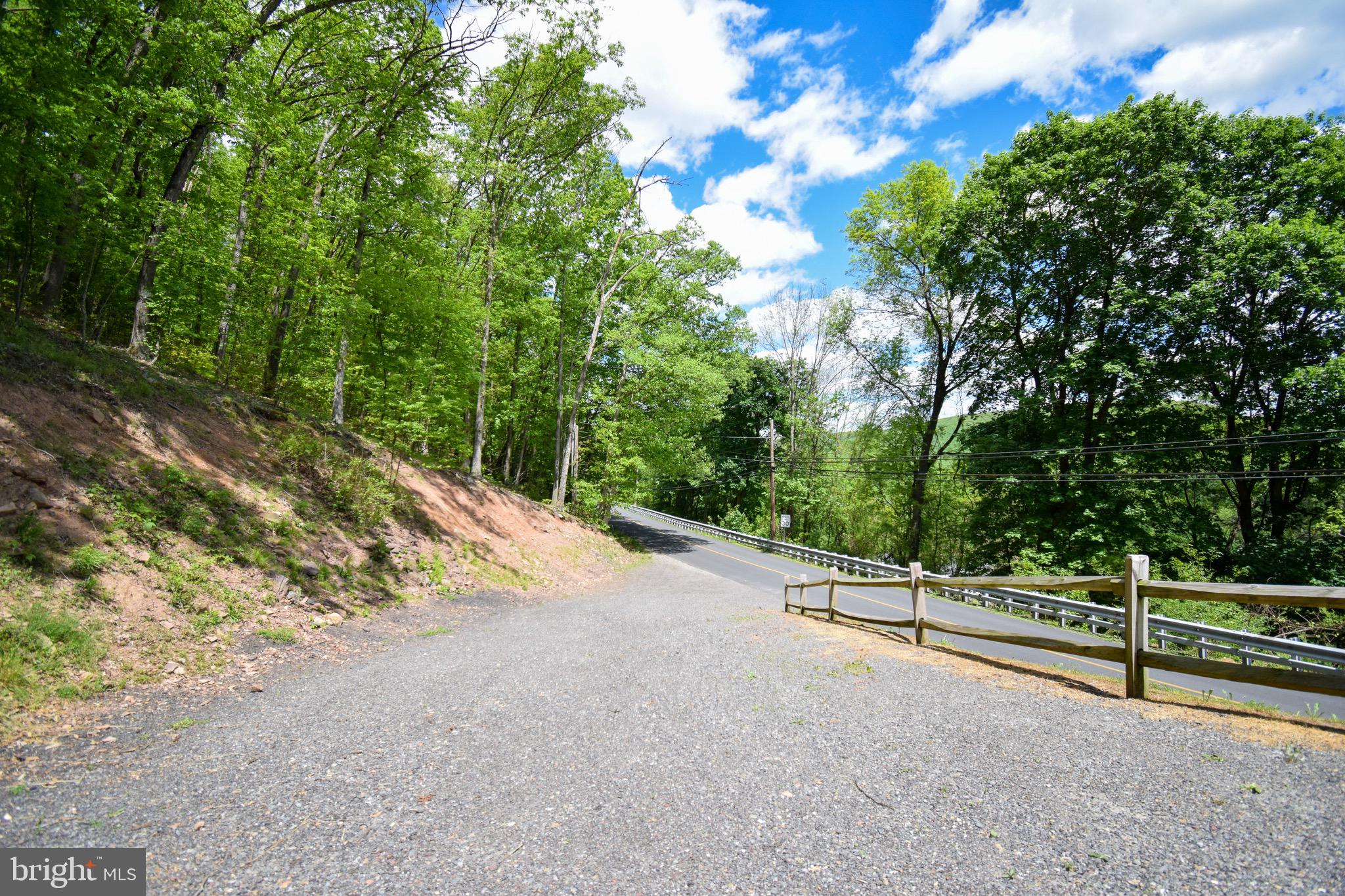 1503 Valley Road Tamaqua, PA 18252 - Photo 35 of 36 Gallery Image 35