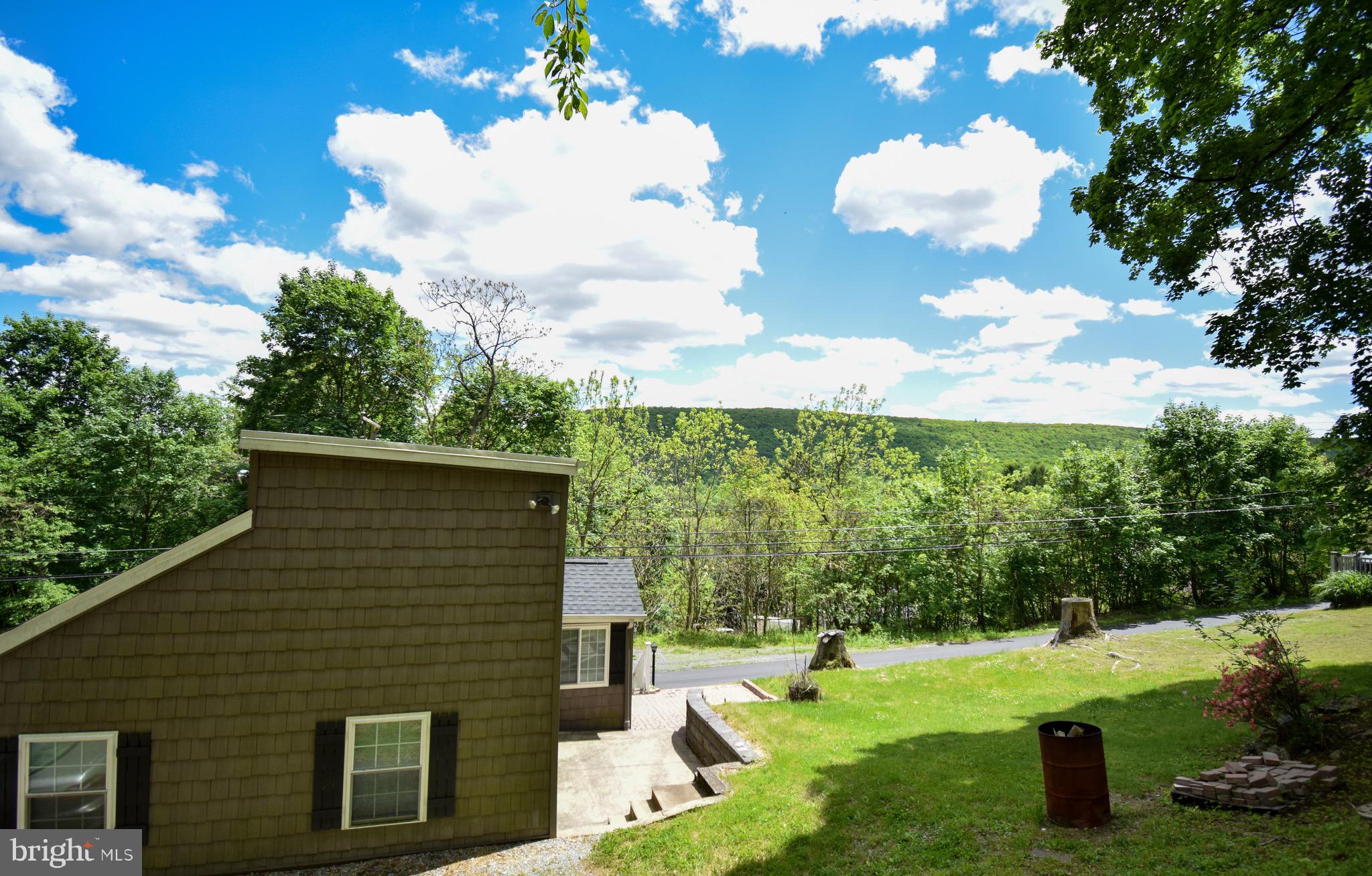 1503 Valley Road Tamaqua, PA 18252 - Photo 5 of 36 Gallery Image 5