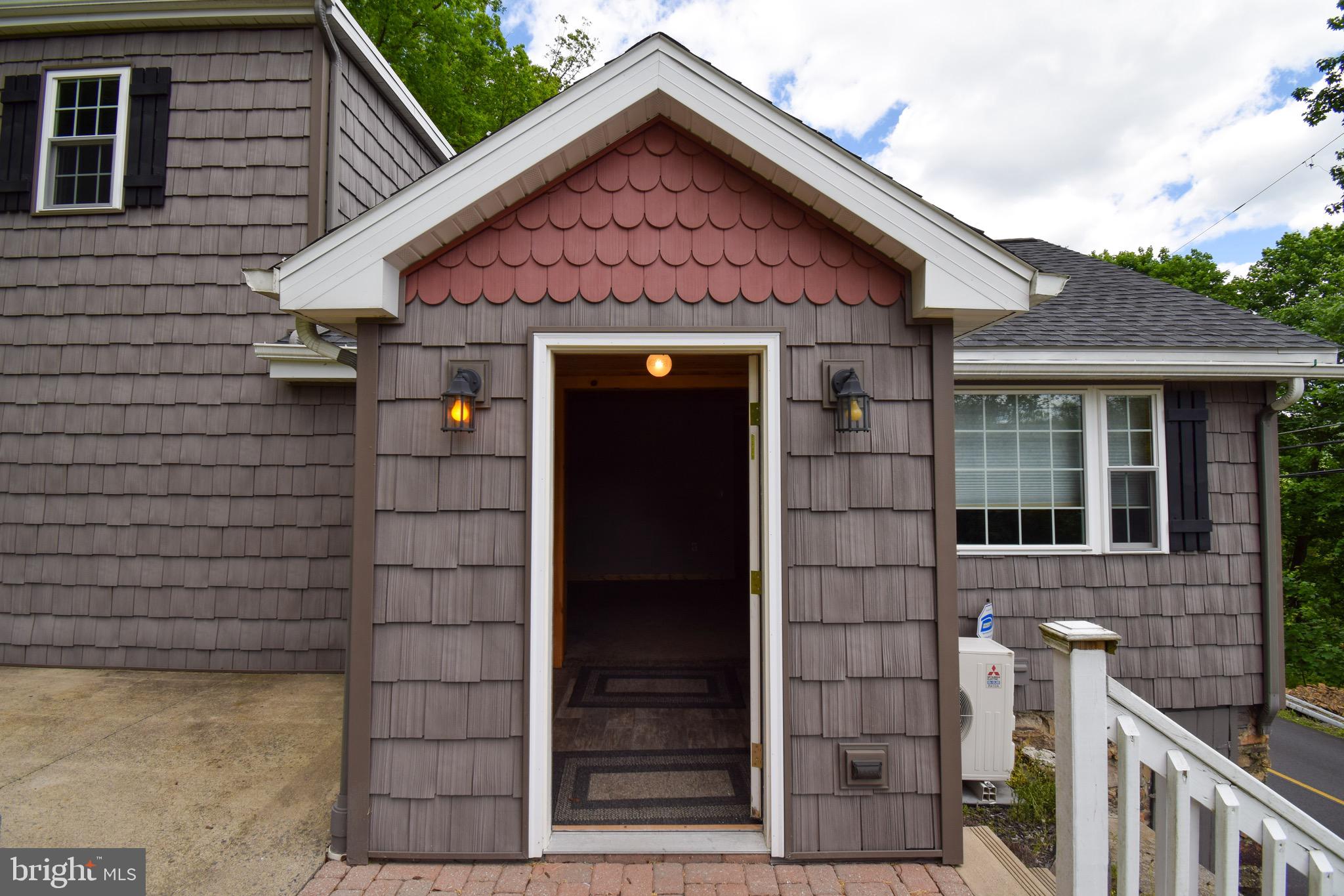 1503 Valley Road Tamaqua, PA 18252 - Photo 7 of 36 Gallery Image 7