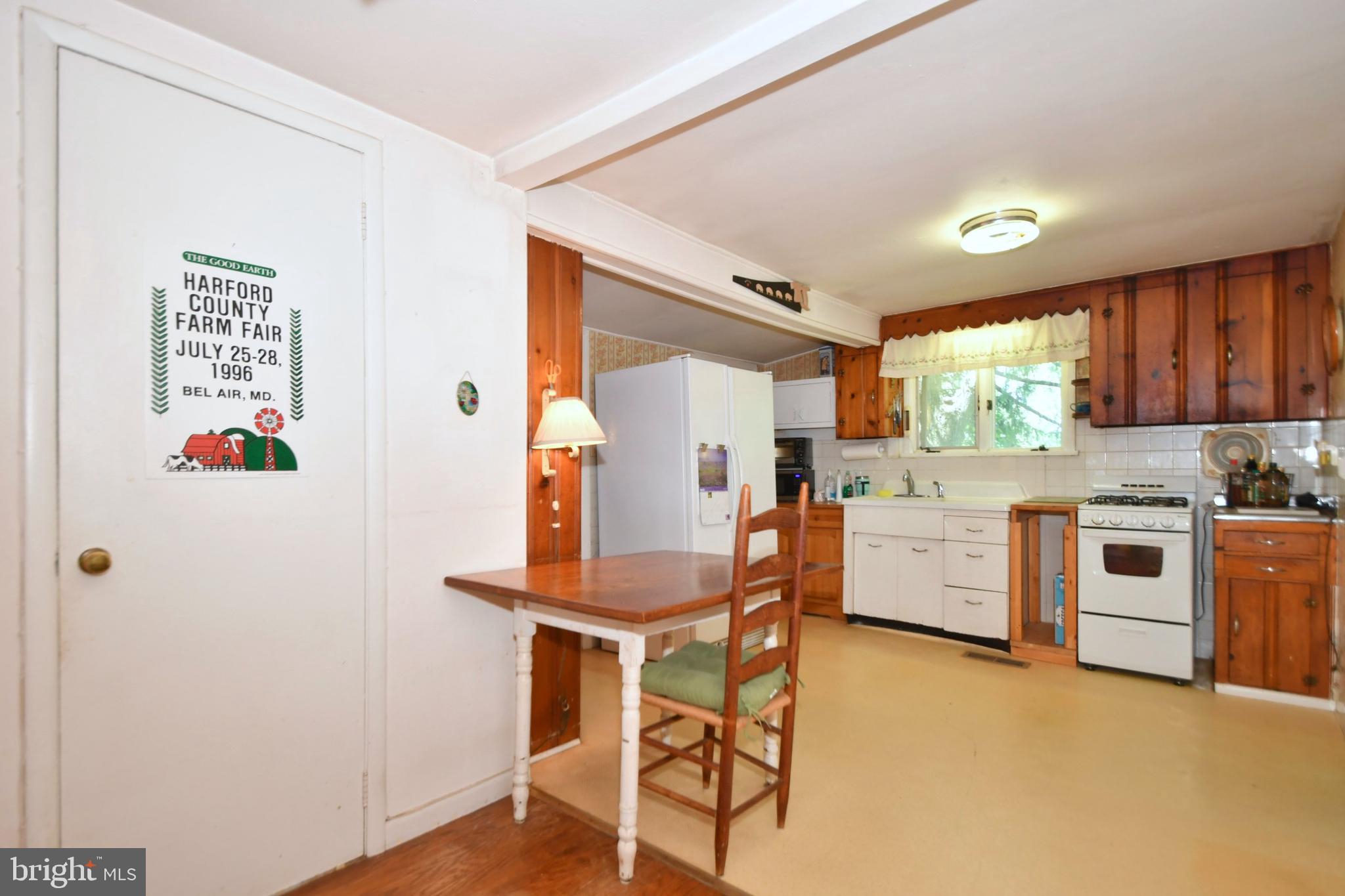 600 West Ring Factory Road Bel Air, MD 21014 - Photo 6 of 31 Kitchen with large pantry