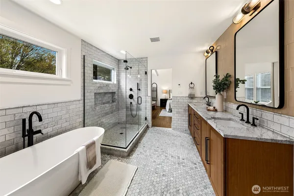 $2,600,000 | 1551 Northeast 91st Street, Seattle, WA 98115