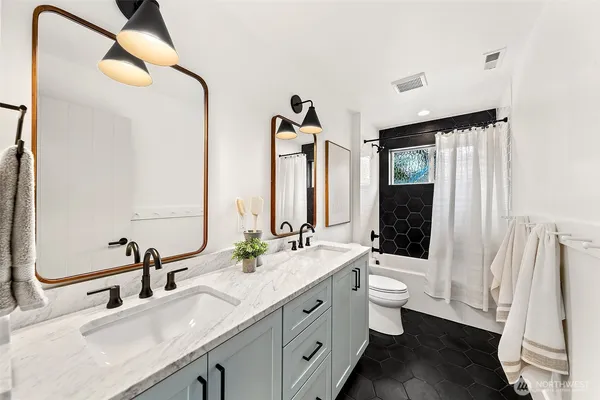 $2,600,000 | 1551 Northeast 91st Street, Seattle, WA 98115