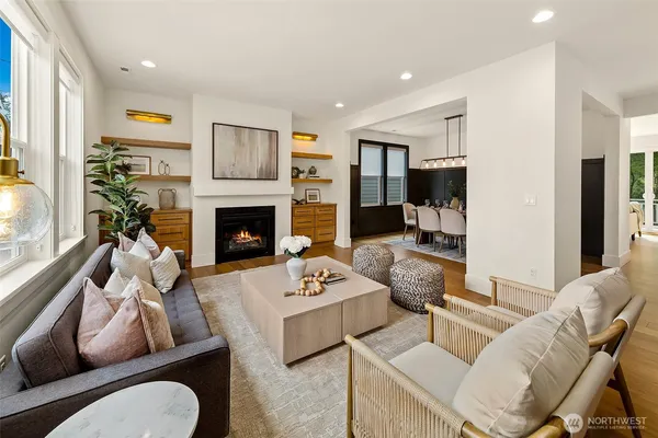 $2,600,000 | 1551 Northeast 91st Street, Seattle, WA 98115