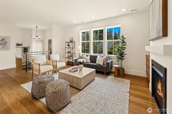 $2,600,000 | 1551 Northeast 91st Street, Seattle, WA 98115