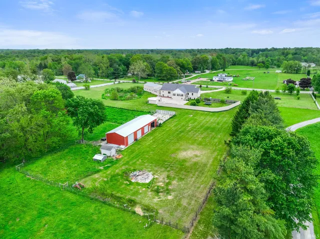 $975,000 | 2395 South 400 West, Warsaw, IN 46580