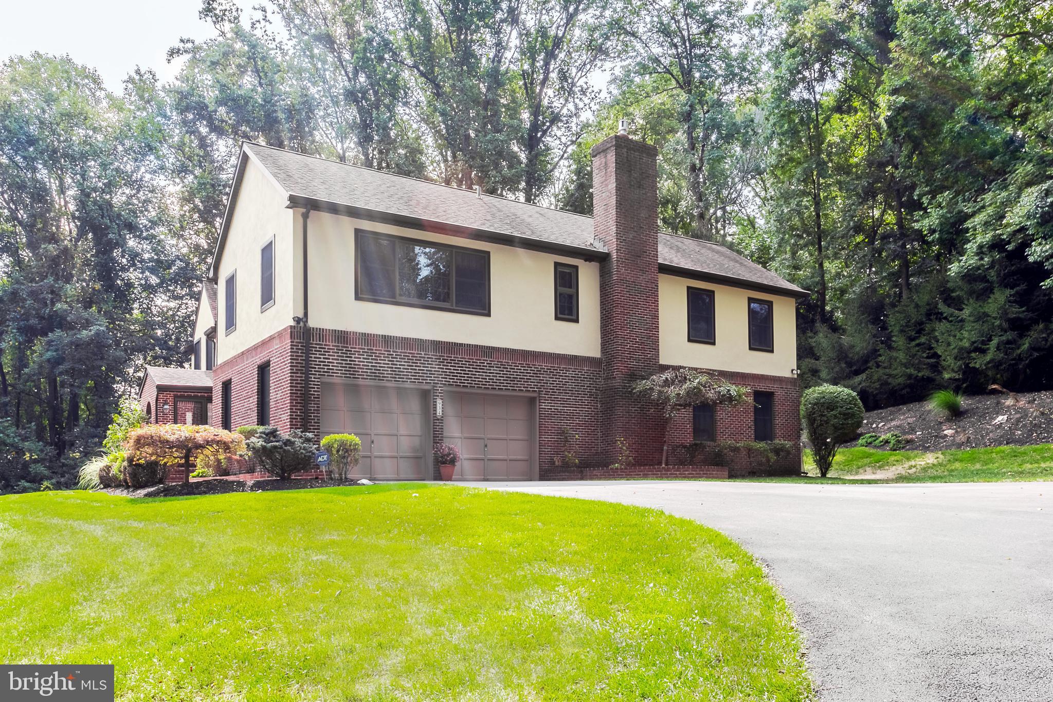 934 Crum Creek Road Media, PA 19063 - Photo 2 of 33 Gallery Image 2