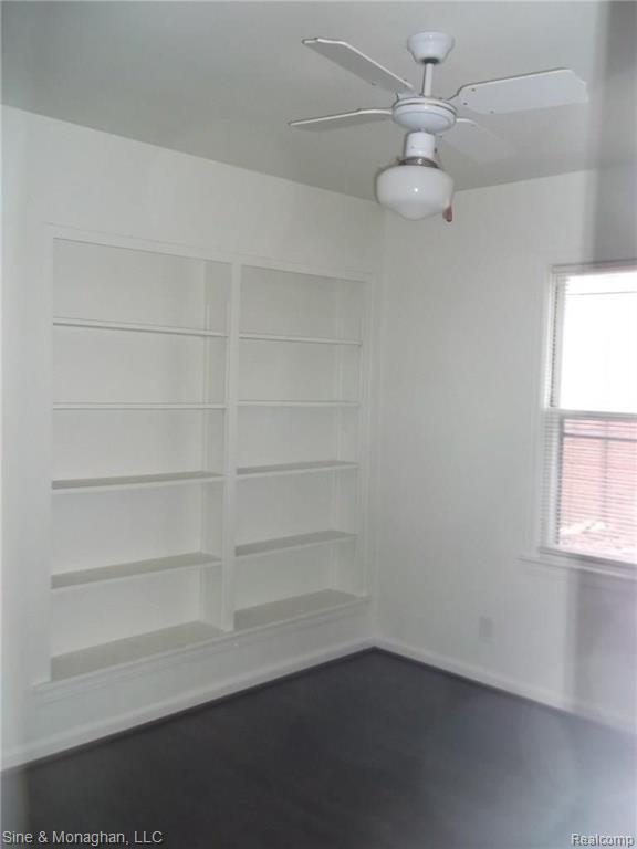 724 Trombley Road Grosse Pointe Park, MI 48230 - Photo 10 of 13
